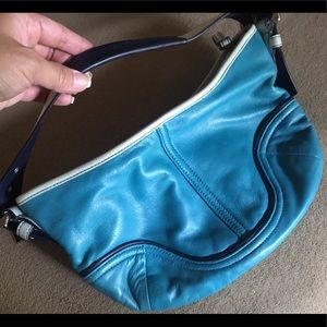 Coach leather soho purse